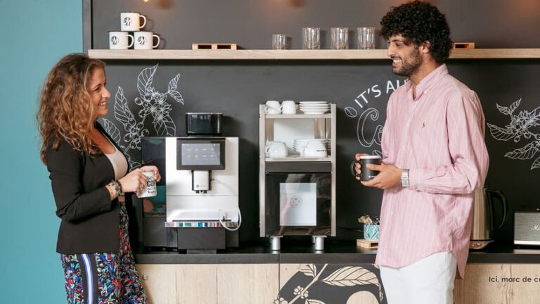 experience premium maxicoffee business