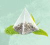 Sencha Green Tea - 25 pyramid tea bags - Exclusive Selection - Lipton image number 2