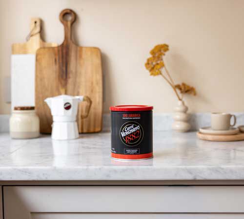 Caff&egrave; Vergnano - Caff&egrave; macinato 100% Arabica 250 g image number 1