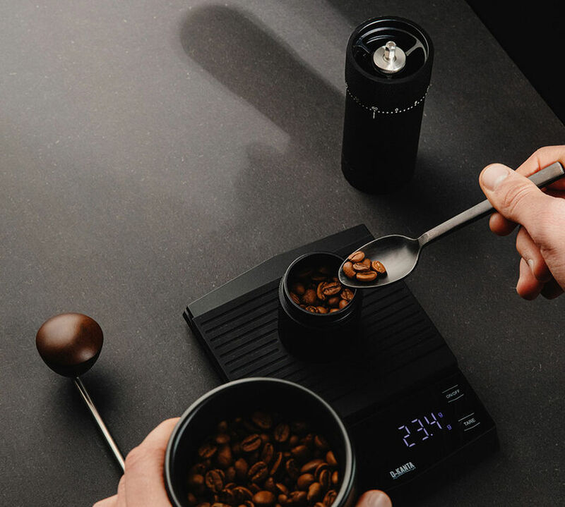 D-Kanta Manual Coffee Grinder MG07 + Free Coffee image number 2