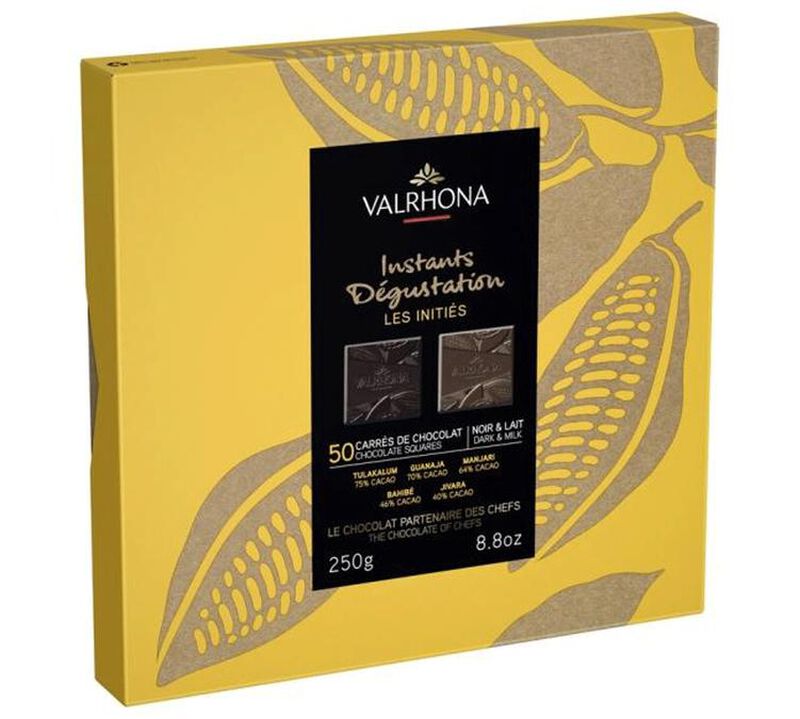 Coffret Chocolat au Lait et Noir Les Initi&eacute;s - 50 napolitains - VALRHONA image number 0