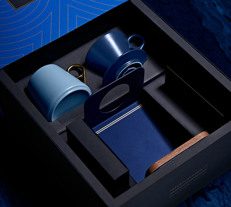 1895 by Lavazza Pour-Over Coffee Kit + 125g Avanguardia IX Specialty Coffee Beans image number 2