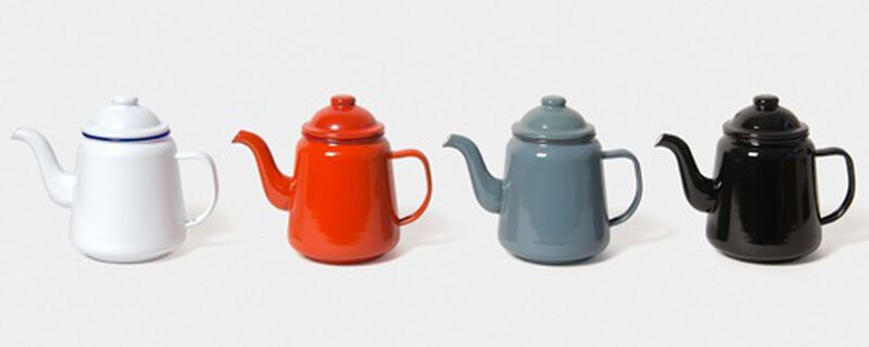 Falcon Enamelwear - Pigeon Grey enamel Tea set with teapot + 2 cups & Free tea image number 1