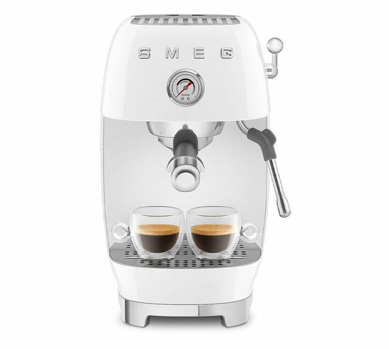 Machine expresso SMEG ECF03WHEU Blanche avec Cold brew image number 0