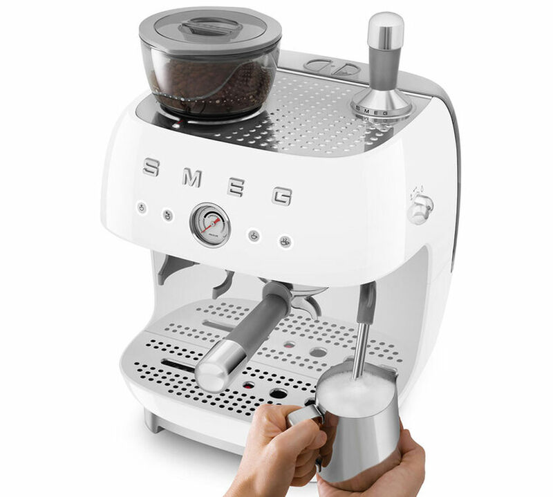 Machine expresso SMEG EGF03WHEU Blanche Ann&eacute;es 50 avec moulin int&eacute;gr&eacute; image number 2