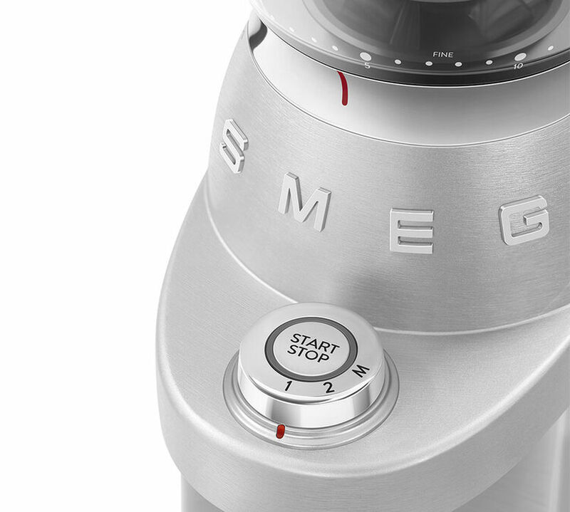 Moulin &agrave; caf&eacute; SMEG Aluminium CGF02SSEU Ann&eacute;es 50 image number 8