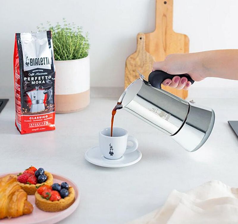Bialetti - Moka per induzione - Venus 6 tazze image number 1