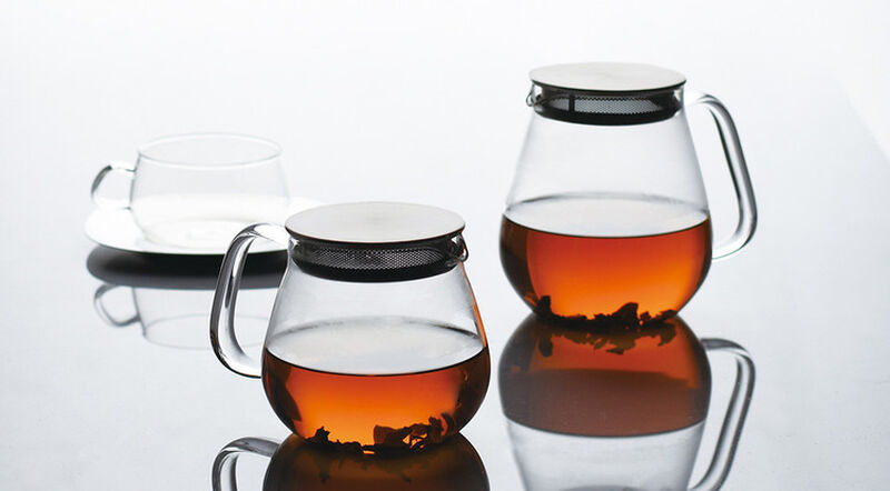 Kinto Unitea one touch teapot with integrated strainer - 460ml image number 1