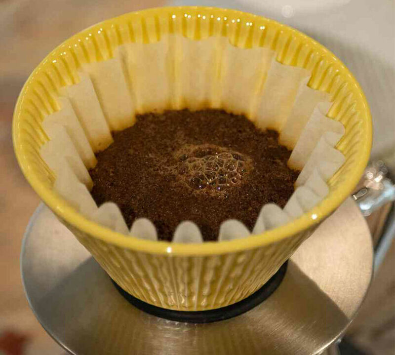 Loveramics Flatbed Coffee Dripper with Holder - Yellow - 200ml image number 2
