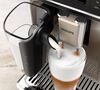 Philips Serie 5500 EP5541/50 LatteGo Nera cromata image number 4
