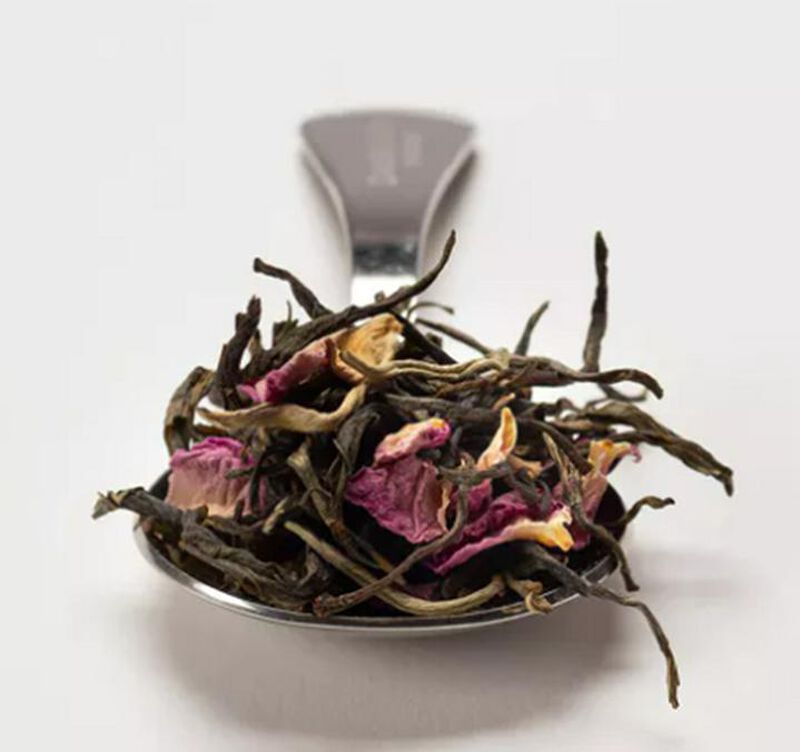 Passion de Fleurs white tea  - 24 Cristal&reg; sachets - Dammann Fr&egrave;res image number 2