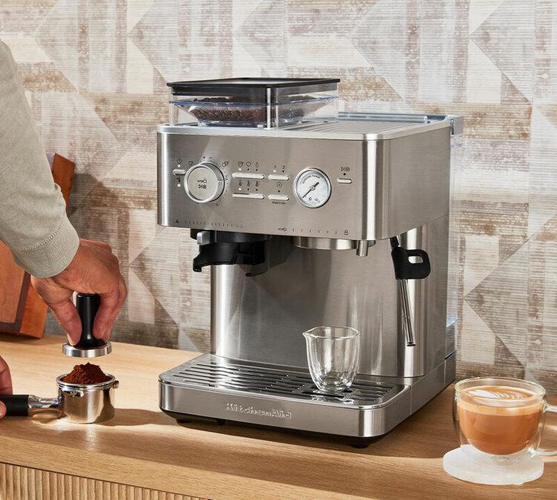KitchenAid 5KES6551ESX Macchina semi automatica con macinacaff&egrave; Acciaio image number 2