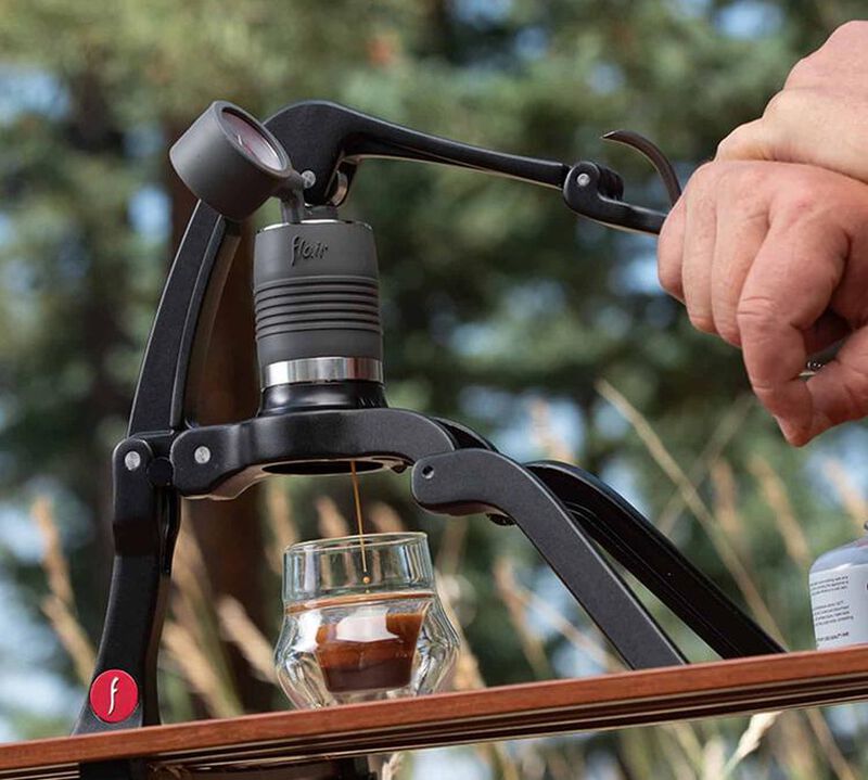 Flair 2GO Portable Lever Espresso Machine - Black image number 2