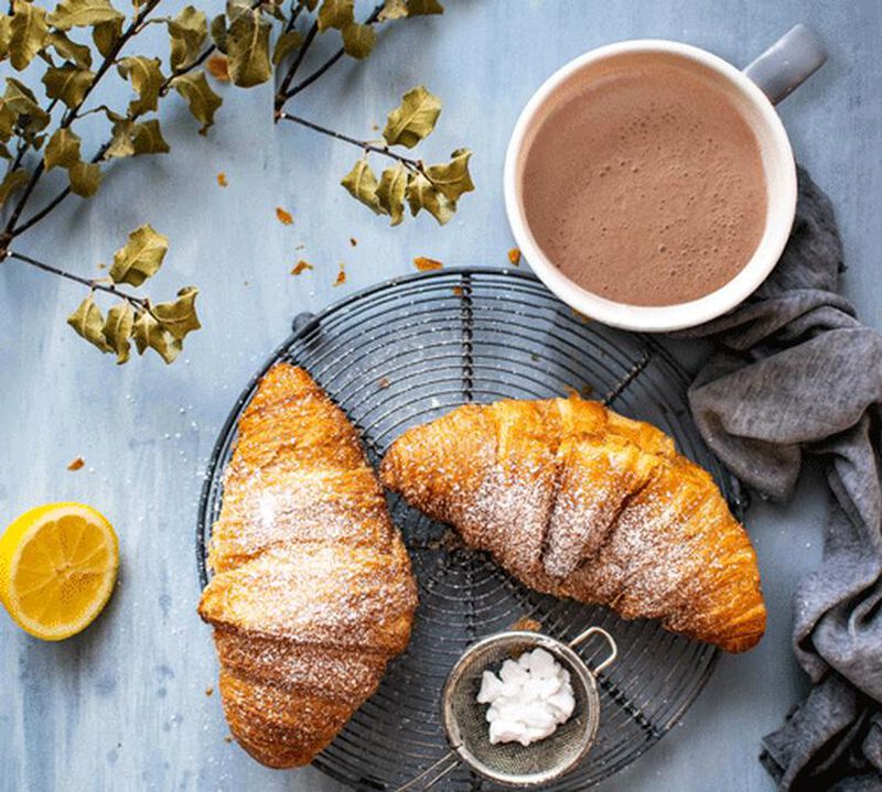 Monbana Hot Chocolate Powder 3 Chocolates 52% Cocoa - 175g image number 2