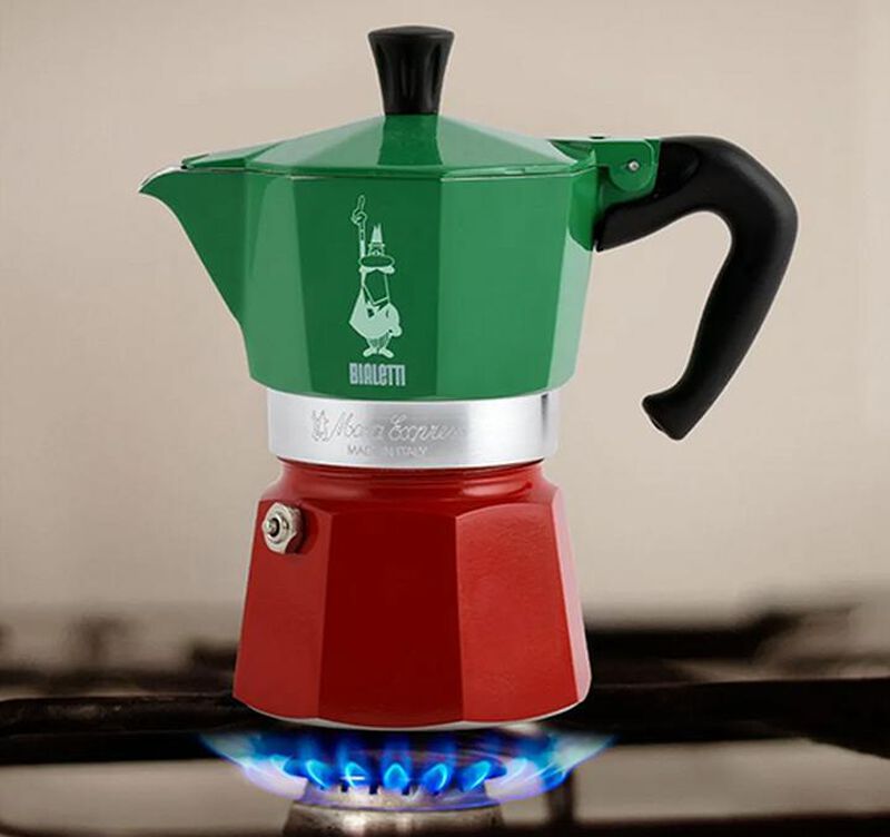 Bialetti moka pot Moka Express - 6 cups image number 1