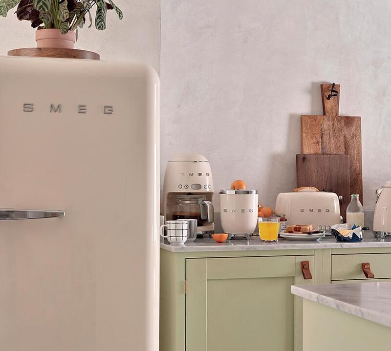 Presse agrumes CJF11CREU Cr&egrave;me -SMEG image number 3