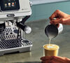 Machine expresso avec broyeur DELONGHI La Specialista touch EC9455.M M&eacute;tal image number 8