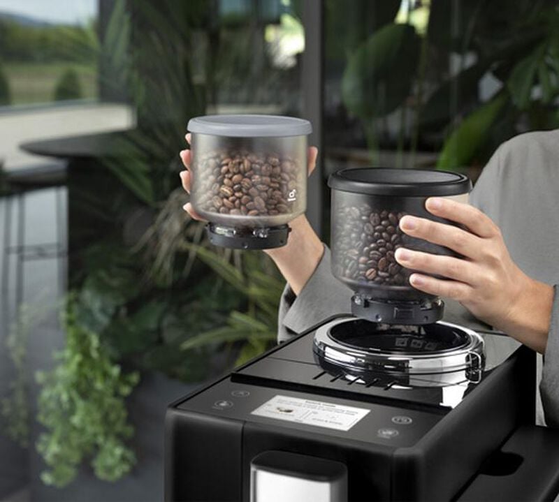 Expresso Broyeur DELONGHI Rivelia FEB4455.B Noir Onyx (Latte) image number 10
