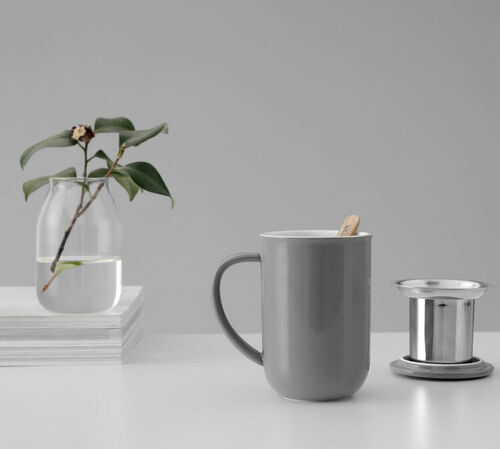 Mug Minima wool grey 50 cl avec infuseur inox - VIVA SCANDINAVIA image number 4