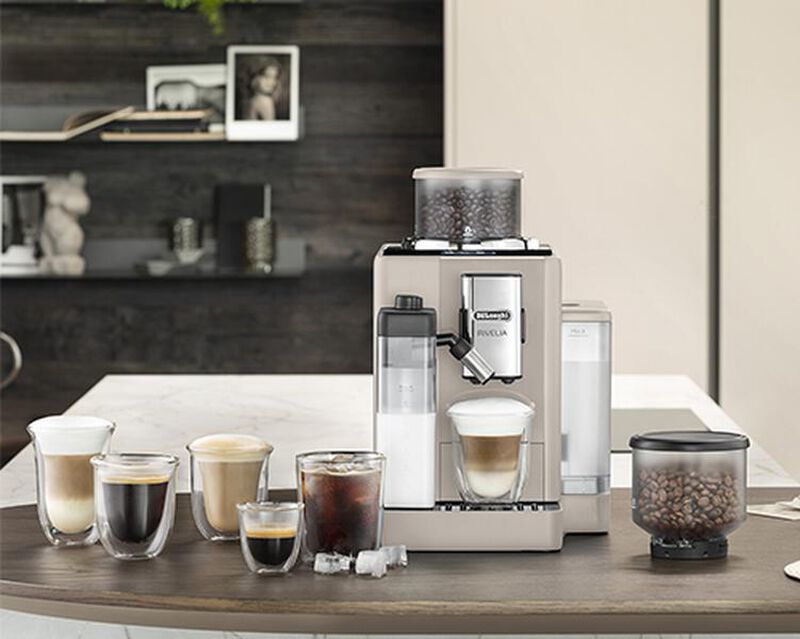 Machine auto - FEB 4455.BG Beige Sable (Latte) - DELONGHI - Tr&egrave;s bon &eacute;tat image number 1
