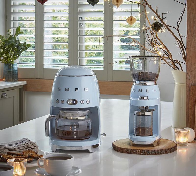Smeg DCF02PBEU Macchina Caff&egrave; Americano Azzurro image number 5