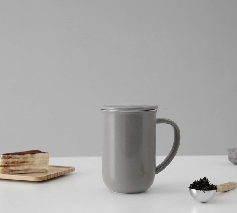 Mug Minima wool grey 50 cl avec infuseur inox - VIVA SCANDINAVIA image number 2