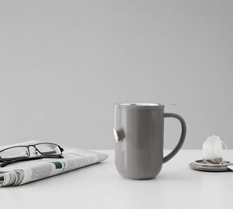 Mug Minima wool grey 50 cl avec infuseur inox - VIVA SCANDINAVIA image number 3