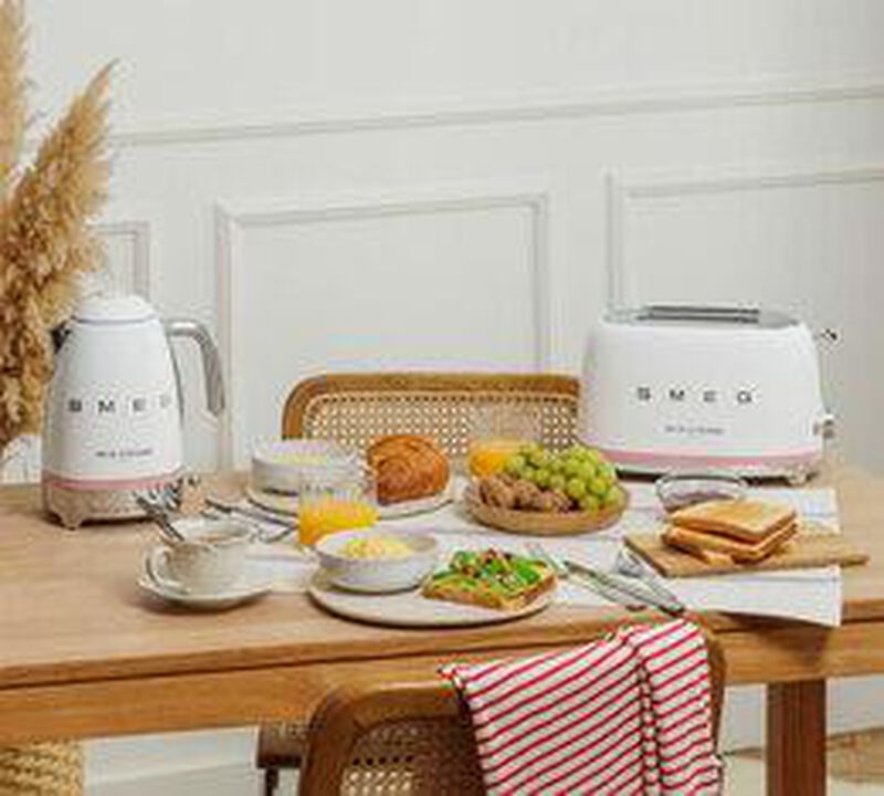 Bouilloire KLF04IDFEU temp&eacute;rature r&eacute;glable Ines de la Fressange - 1.7L - SMEG image number 5