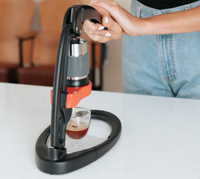 Flair Espresso Classic Black Manual Espresso Maker With Pressure Kit image number 3