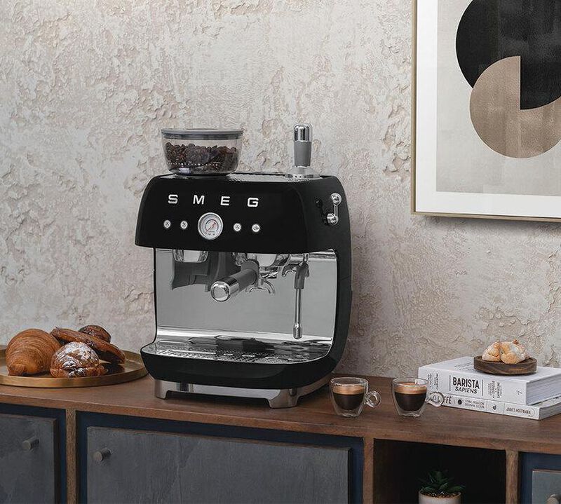 Smeg EGF03BLEU Nera Macchina da Caff&egrave; Espresso image number 4