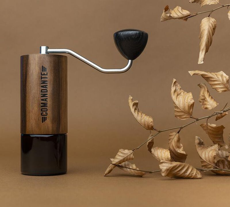 Comandante C40 MK4 Nitro Blade Grinder - Liquid Amber image number 2