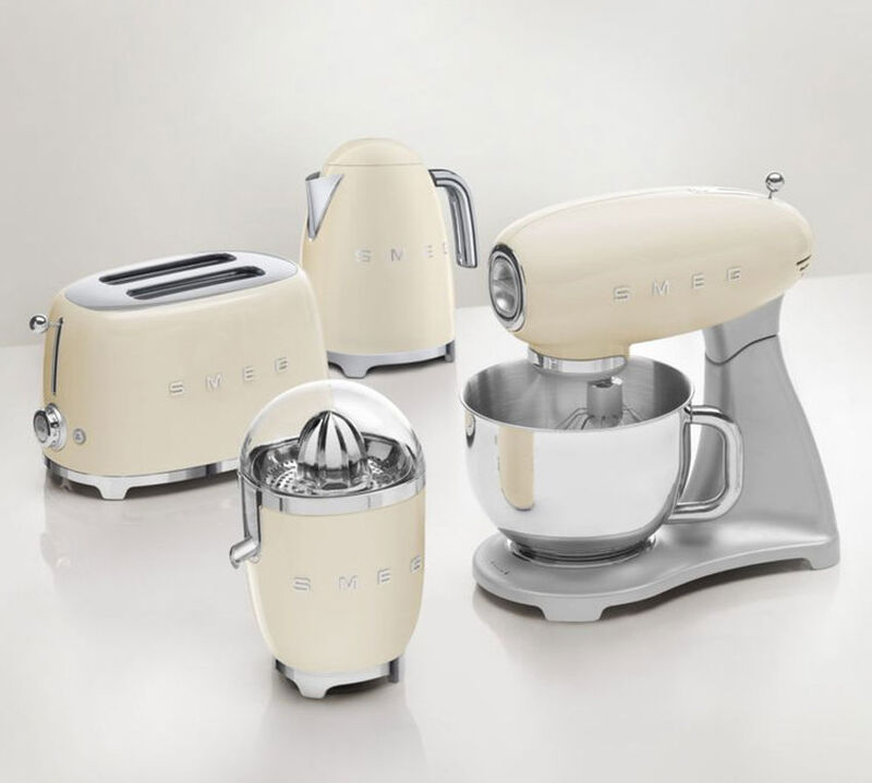 Presse agrumes CJF11CREU Cr&egrave;me -SMEG image number 1