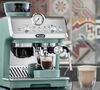 DeLonghi La Specialista Arte EC9155.GR Green + Kit Barista image number 4