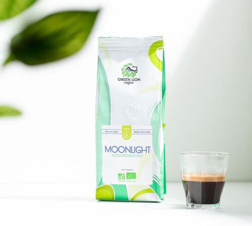 Green Lion Organic Decaf Coffee Beans Moonlight - 250g image number 3