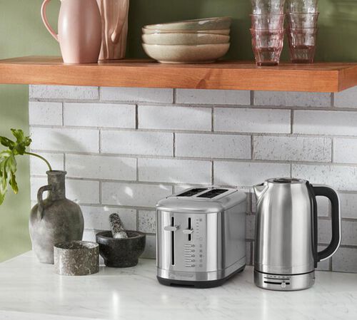 Set Petit-D&eacute;jeuner Bouilloire et Grille-pain Inox - KitchenAid image number 4