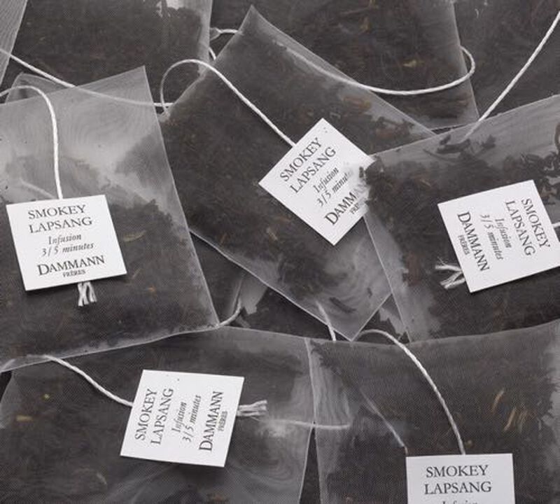 Dammann Fr&egrave;res Smokey Lapsang black tea - 25 Cristal&reg; sachets image number 1