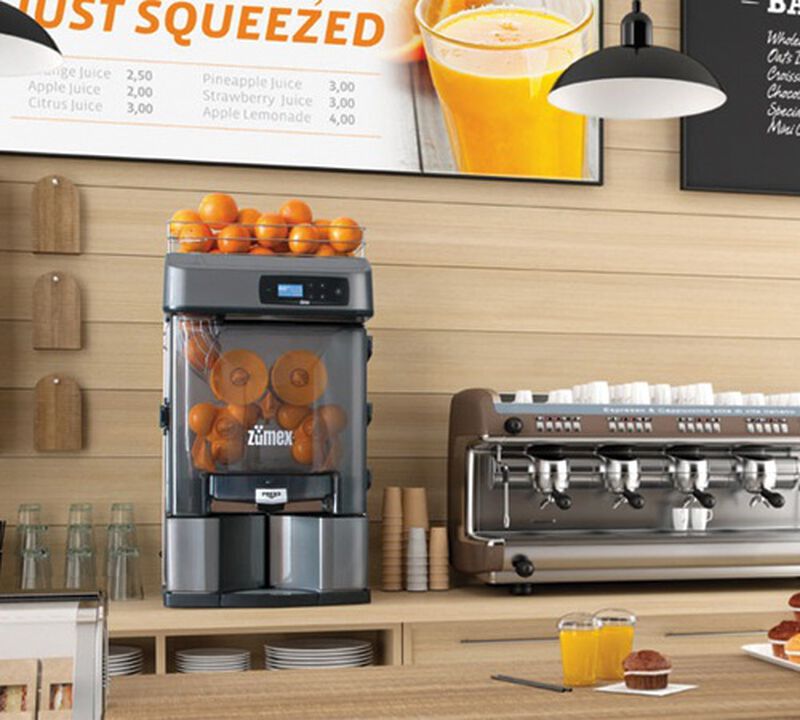 Presse-agrumes automatique Versatile Pro Silver - Zumex image number 2