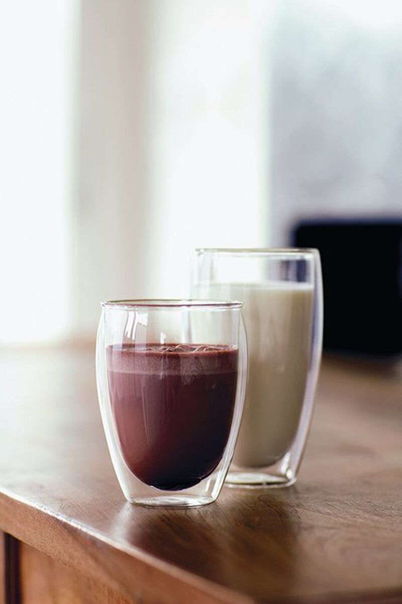 Selection of 6 'Pavina' double wall glasses - 8cl, 35cl and 45cl - Bodum image number 1