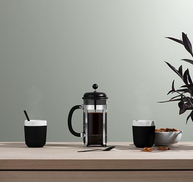 Bodum Caffettiera French Press in black - 1L image number 1