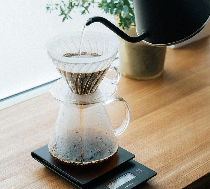 Hario V60 Kit with Dripper, Carafe, Paper Filter and Measuring Spoon image number 1