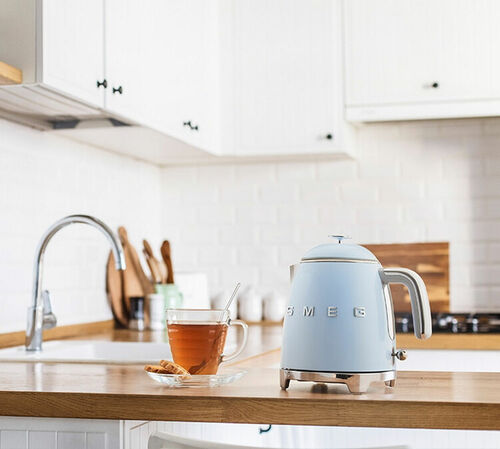Set Petit-D&eacute;jeuner Grille-Pain TSF01PBEU et Bouilloire KLF05PBEU Bleu Azur - SMEG image number 5