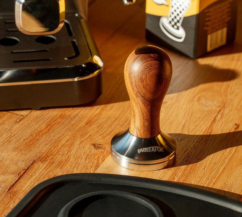 Baristator Tamper with a Dark Wood Handle - 51mm image number 1