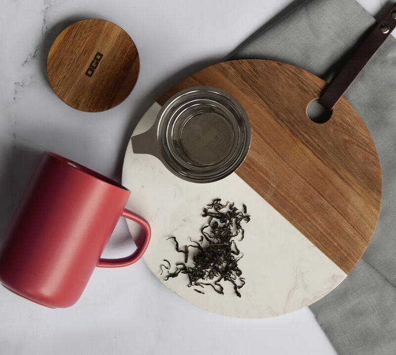 Ogo Living Juliet Stoneware Mug Acacia Lid with Strainer Paprika - 50cl image number 1