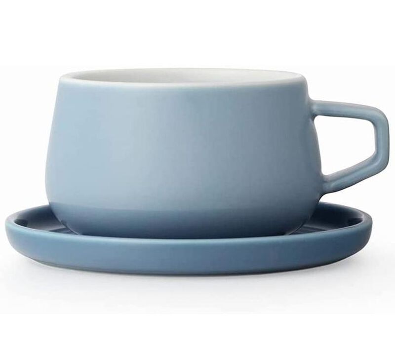 Viva Scandinavia -Tazza ceramica con piattino Hazy Blue 30 cl image number 0