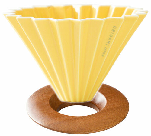 Origami Dripper M in Porcelain Yellow Colour + Wooden Holder