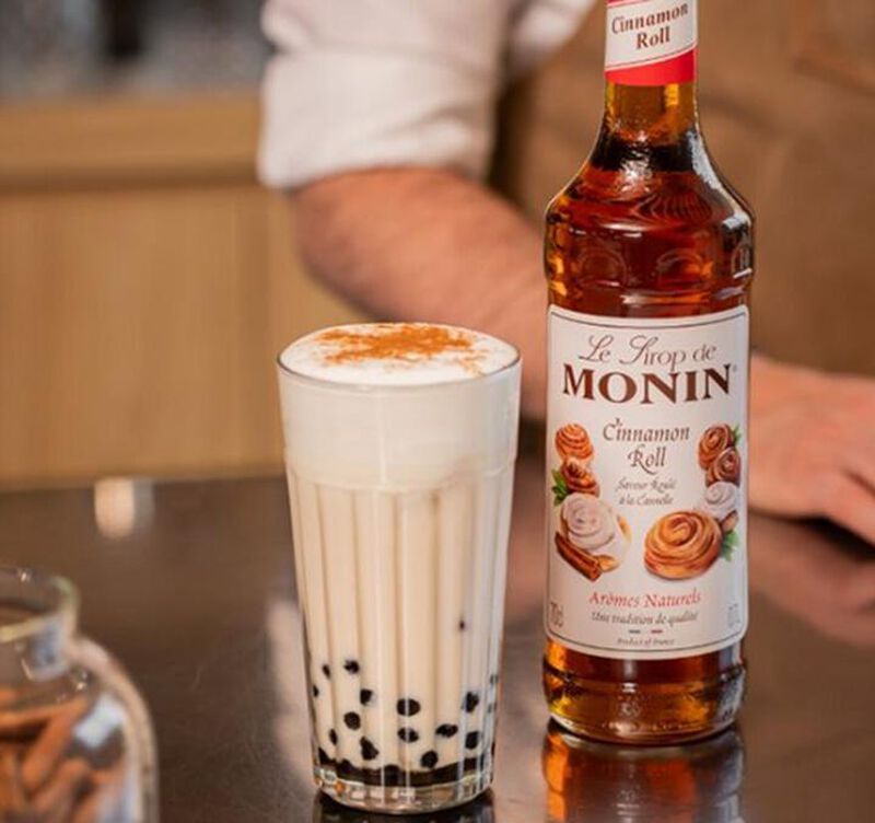 Pack gourmand - 3 sirops (Pumpkin spice, Pain d'&eacute;pices, Cinnamon roll) 3 x 70 cl + 1 pompe &agrave; sirop - MONIN image number 2
