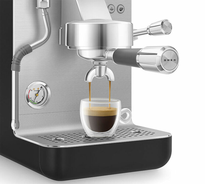 Machine Expresso SMEG EMC02BLMEU noire image number 10