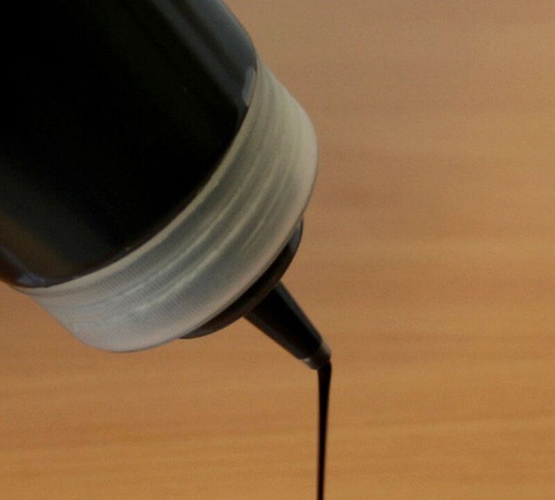 Bouteille doseuse 30 cl flexible pour coulis et sauces image number 2