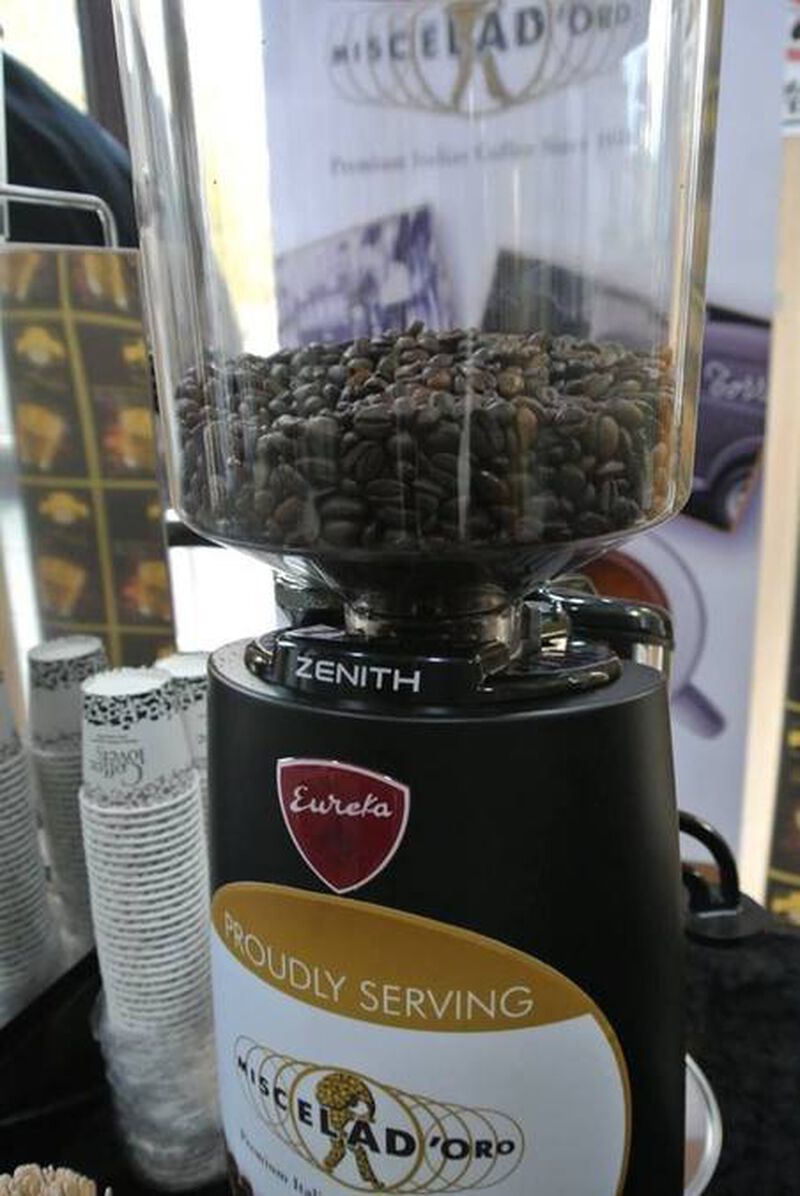 Miscela D'oro - Caff&egrave; in grani - Gusto Classico 5 kg image number 1