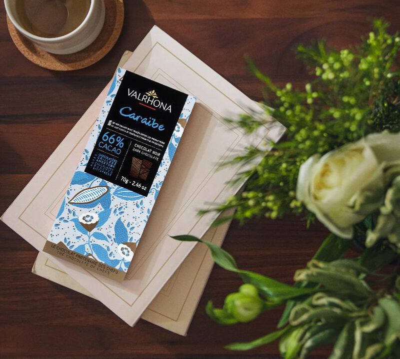 Tablette Chocolat Noir Cara&iuml;be 66% Cacao - 70 g - VALRHONA image number 1